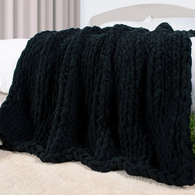 Carriediosa Chunky Knit Throw Blanket 50" X 60" 100% Hand Made Large Chenille Loop Yarn Soft Fluffy Throws for Couch Sofa Bed Big Crochet Cozy Heavy Thick Cable Woven Blankets Black